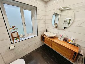 Bathroom- click for photo gallery